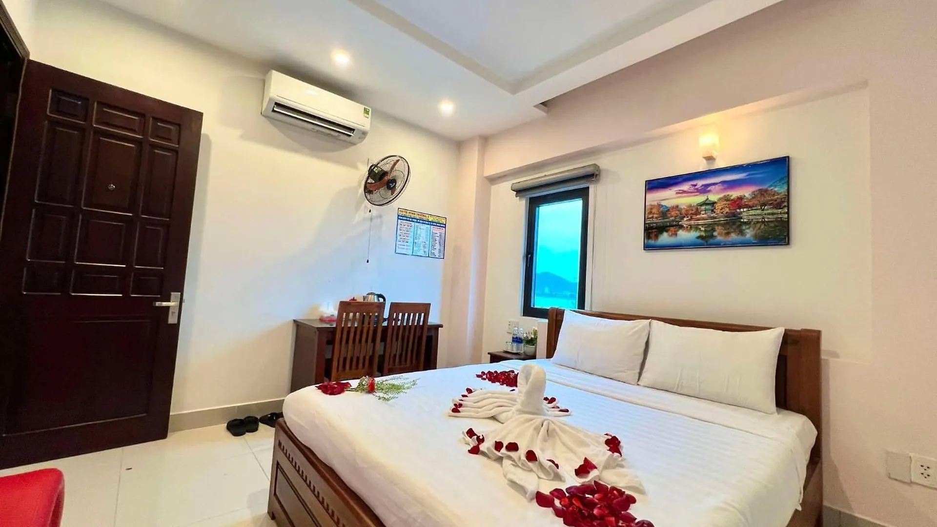 Minh Truong 2 Hotel Da Nang 0*,  Vietnam